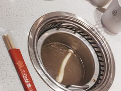 -龍歌自助小火锅(市北CBD万达店)