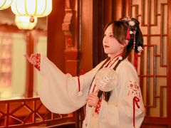 -汉仪华裳汉服馆(豫园店)