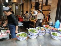 -老乌家特色小炒泡馍(大皮院店)