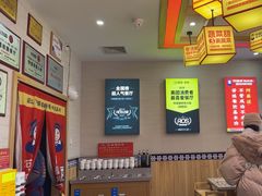 -阿婆情腊排骨火锅(金虹路店)
