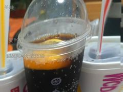 甜品站可乐麦炫酷-麦当劳(健德桥得来速店)