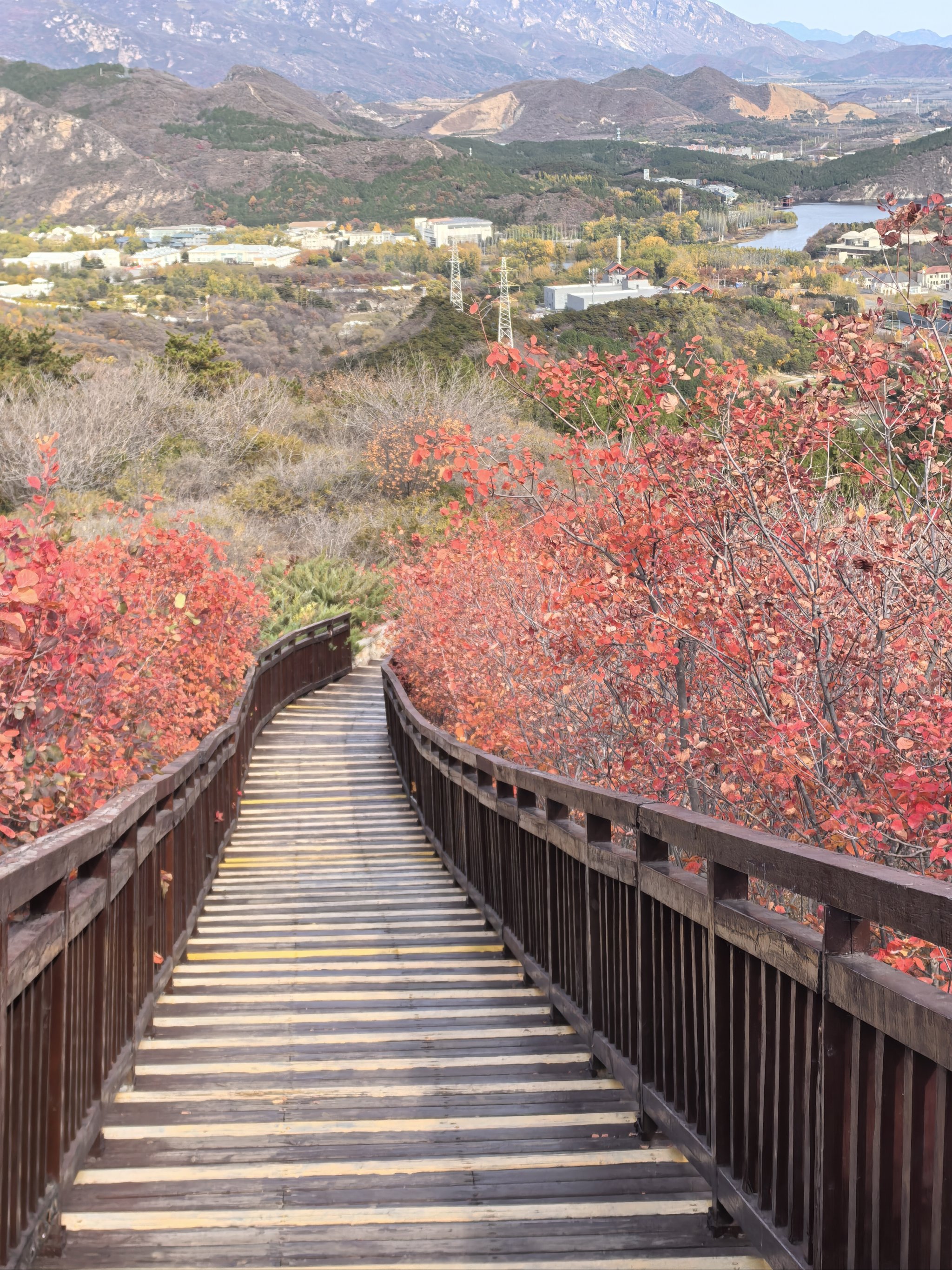 雁栖湖西山步道图片