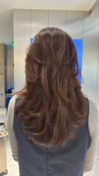 -PE SALON