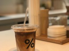 拿铁咖啡-% Arabica阿拉比卡咖啡(武康路店)