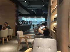 -瑞幸咖啡(外滩SOHO店)
