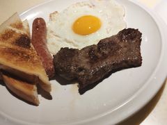 牛扒加煎蛋下午茶套餐-龙记烧腊茶餐厅(常德路店)
