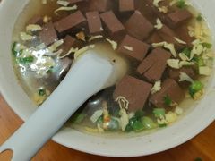 -上海特色小笼店(铁岭路90弄小区店)