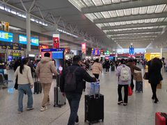 -虹桥火车站-停车场