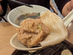 蟹黄汤包-佬钱湾仔(衣裳街店)