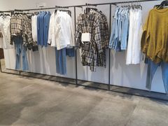 -URBAN REVIVO(西安Momopark店)