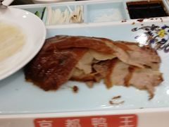 片皮鸭-绍兴饭店(大宁店)