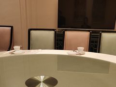 -沙龙酒家