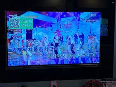-唯爱KTV聚会餐厅(仙林东城汇店)