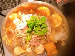 -8锅臭臭锅·正宗台湾小火锅(中心五路店)