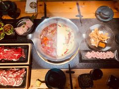 -湊湊火锅·茶憩(南京东路悦荟店)