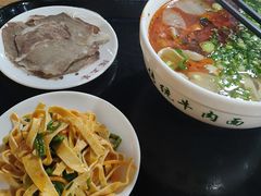 -陇上全荟兰州传统牛肉面(延吉路店)