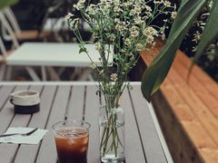 冰美式-彳亍咖啡·这里(水湾路店)