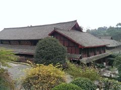 -峨眉山报国寺