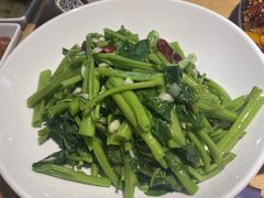清炒空心菜-胡马八破·川菜小馆(高新万达店)