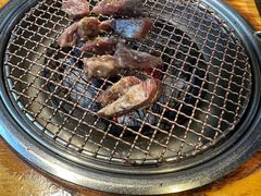 特级雪花牛肉-唯成•韩国炭火烤肉 유성고기