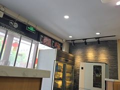 -臻牛烤肉