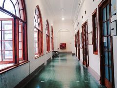 -香港大学