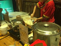 -老凯俚酸汤鱼(鸿通城店)