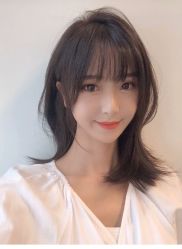 -丝语萱形象