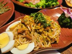 缅式凉鸡米线-花马天堂云南餐厅 Lost Heaven(外滩店)