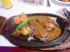 -斗牛士牛排餐厅(镇明店)
