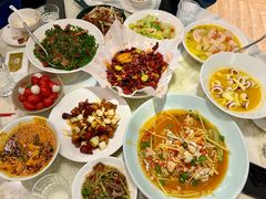 -孔雀云贵川·融合菜(长宁来福士店)