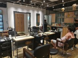 点击看大图 -Mentor Hair Salon