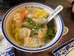 -长人馄饨铺(解放街店)