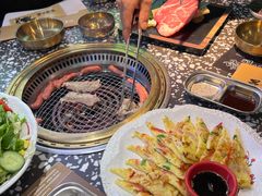 -黑牛の場烤肉(摩天活力城店)