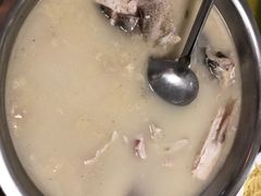 -雪湖煜辰鱼头老店(雪野湖店)
