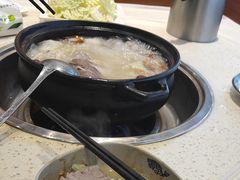 -九寨特色牦牛肉汤锅 羊肉汤锅