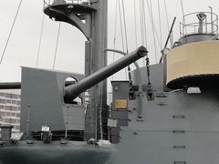 -阿芙乐尔号巡洋舰