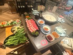 -捞王锅物料理(上海世茂广场店)