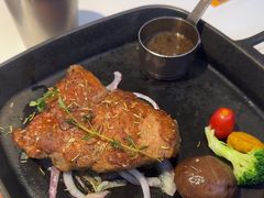 -牛扒先生·厚切雪花牛扒西餐厅(北京路禺山路店)