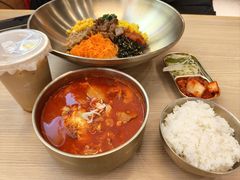 -梨花牛肉汤饭(仁恒伊势丹店)