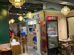 大堂-肖肖酸萝卜鱼火锅(总店)