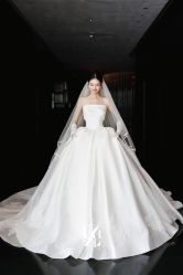 -Renee芮亦婚纱(原丽莎)