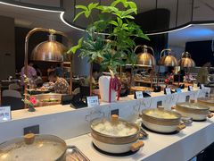 -涨巢·潮玩水疗局