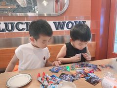 -WOW LUCKY创意韩料(龙阳广场店)