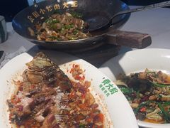 -费大厨辣椒炒肉(黄兴中心广场店)