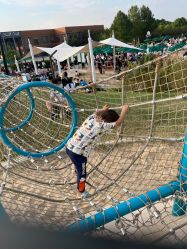 -季高兔窝窝亲子园(上海薰衣草公园店)