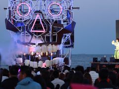 -北戴河碧螺塔海上酒吧公园