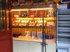 面包甜点陈列柜-眉州东坡(团结湖店)