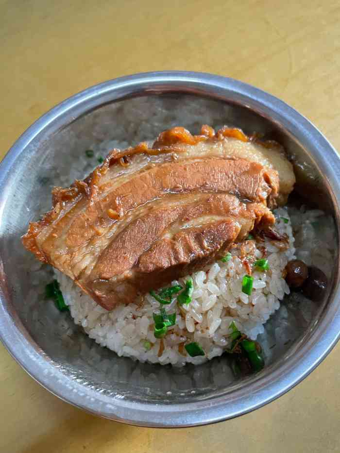 老嘢扣肉糯米饭