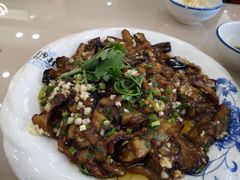 -老码头黑皮肘子锅包肉(文政街店)